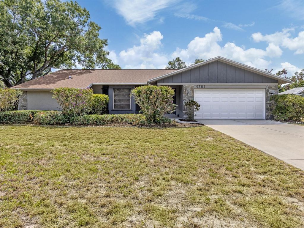 Photo of 4361 Whispering Woods Place, Sarasota, FL 34233 (MLS # N6144735)