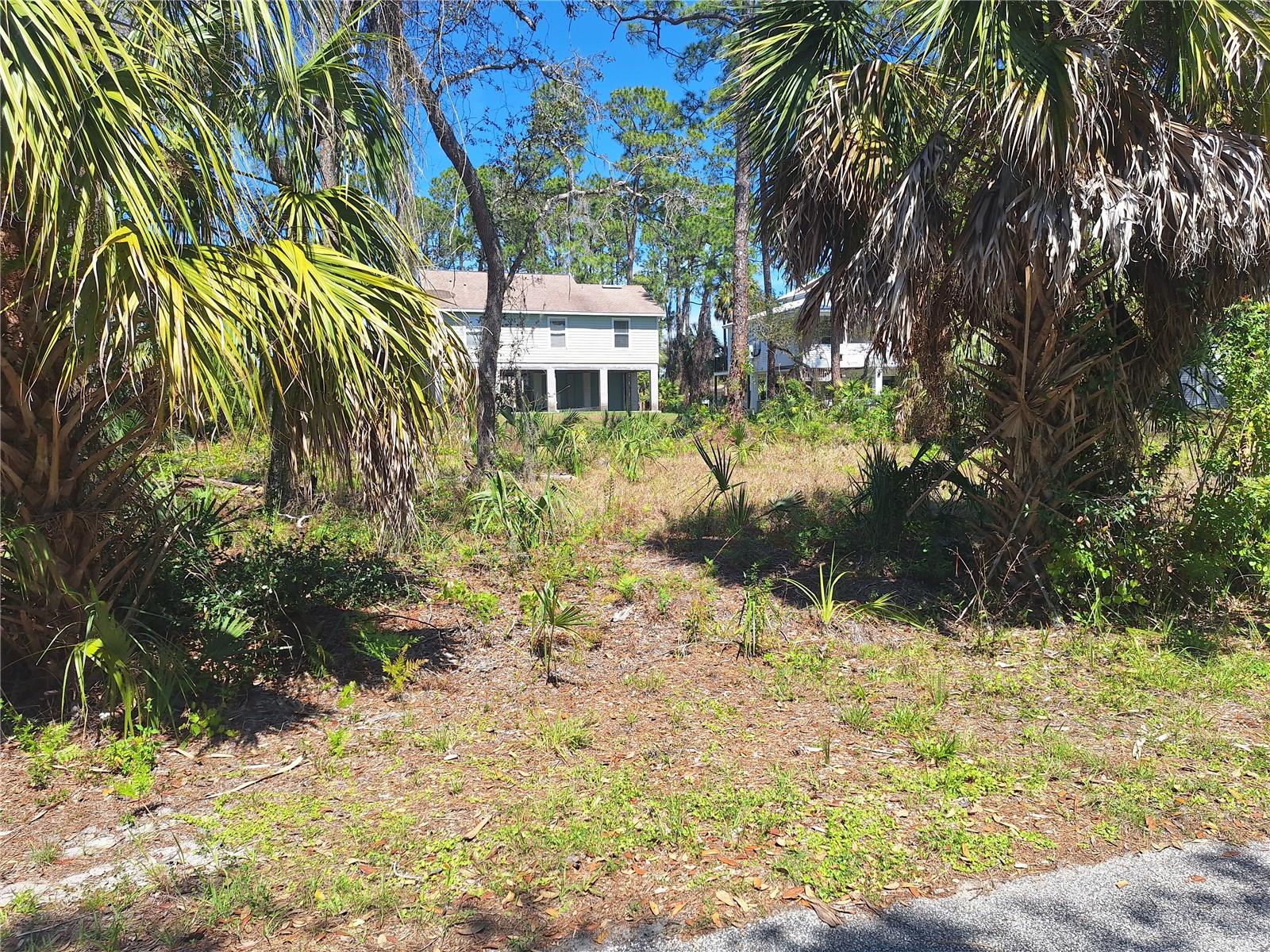 NORTH BAYPORT - Land