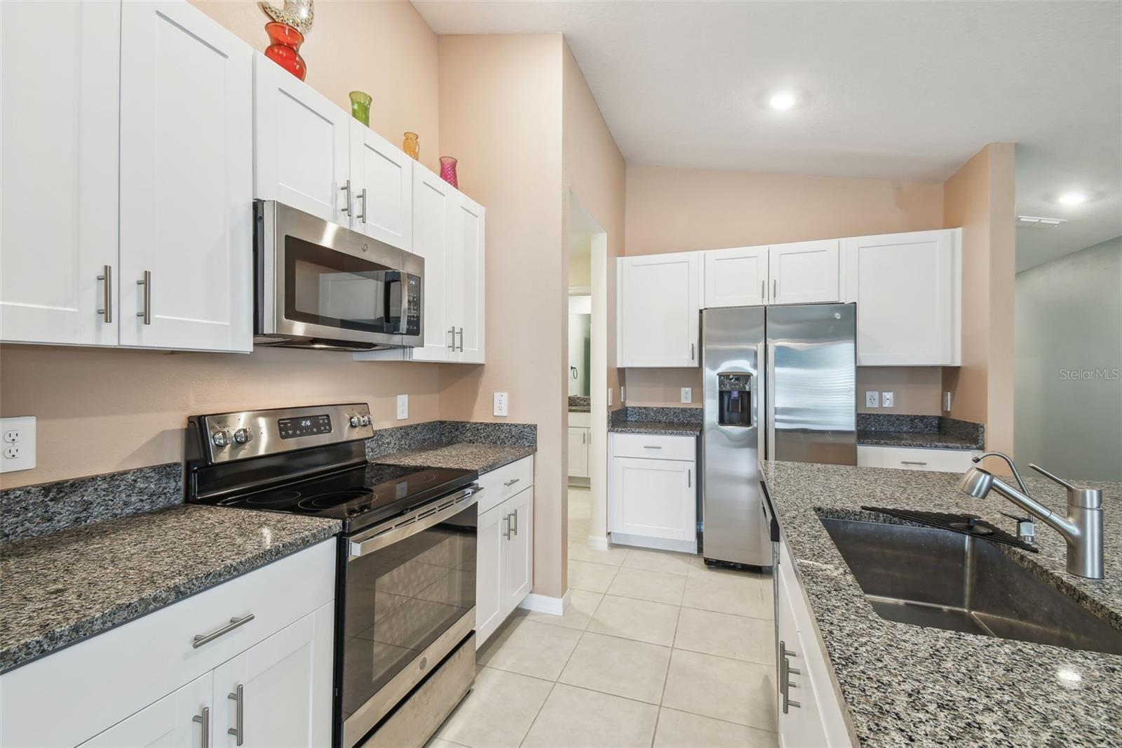 11395 LAVENDER LOOP