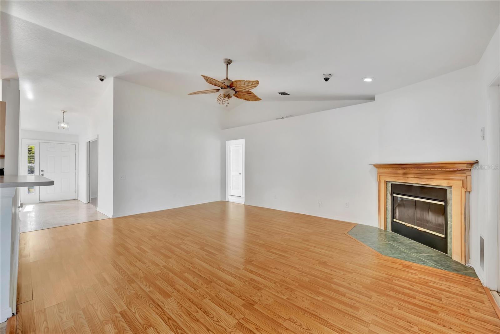 LAKE ST CLAIR PH 4 - Residential