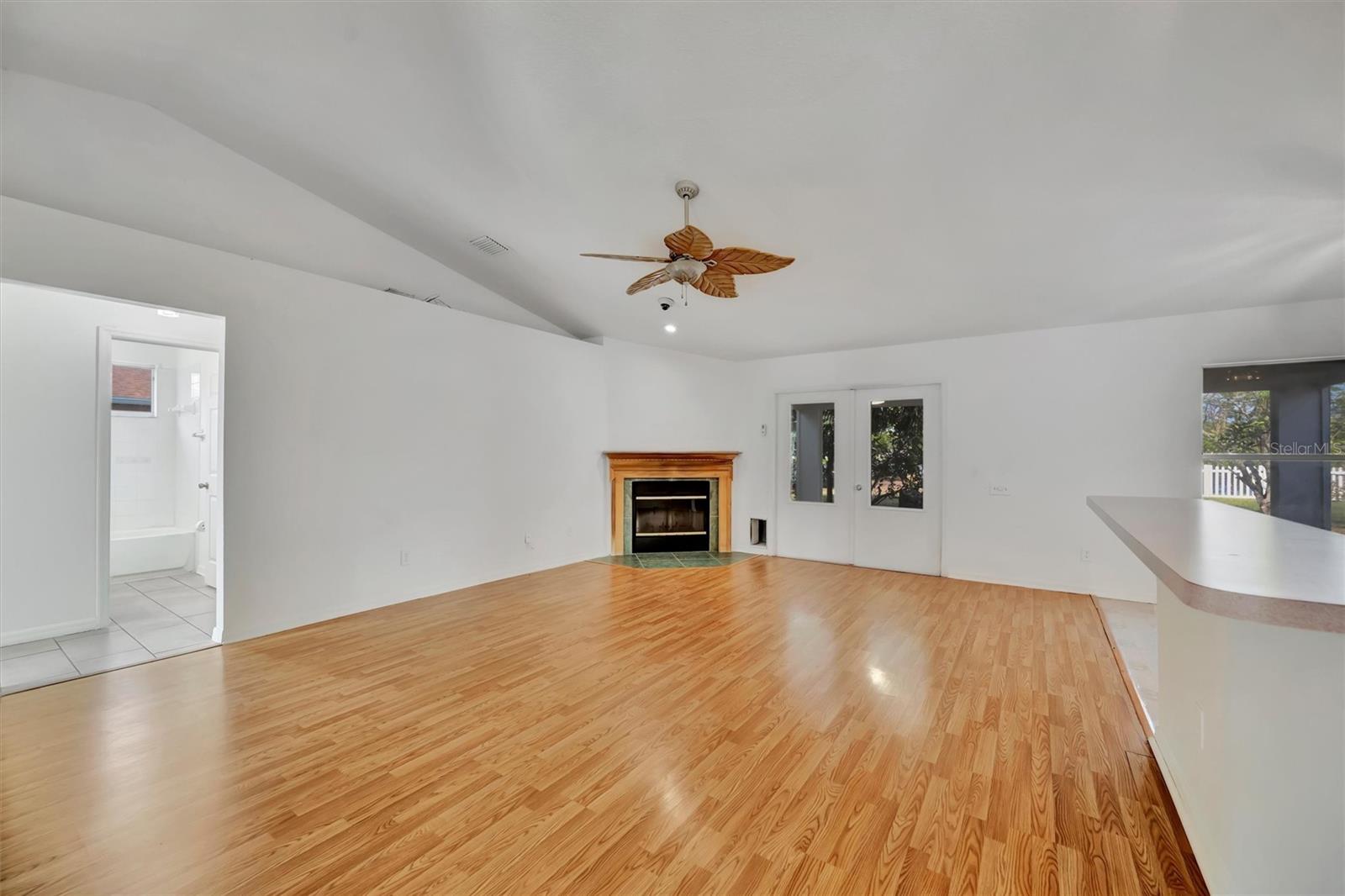 LAKE ST CLAIR PH 4 - Residential