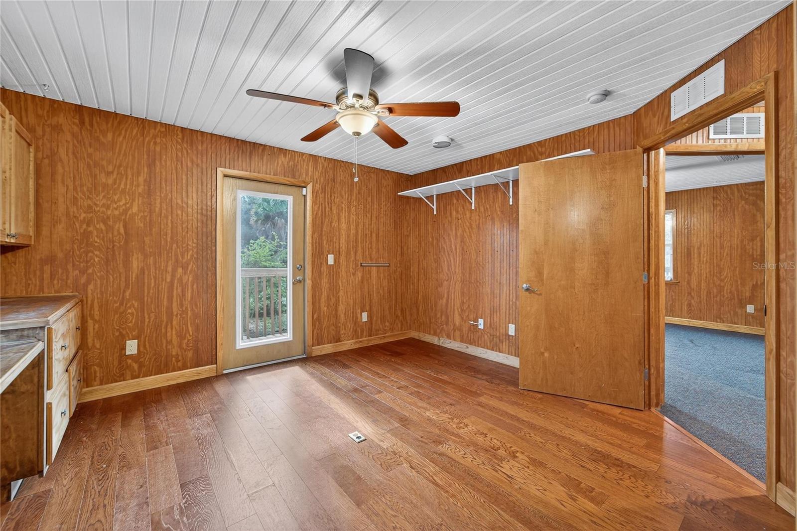 MEYERS GREEN & H G THOMPSON - Residential