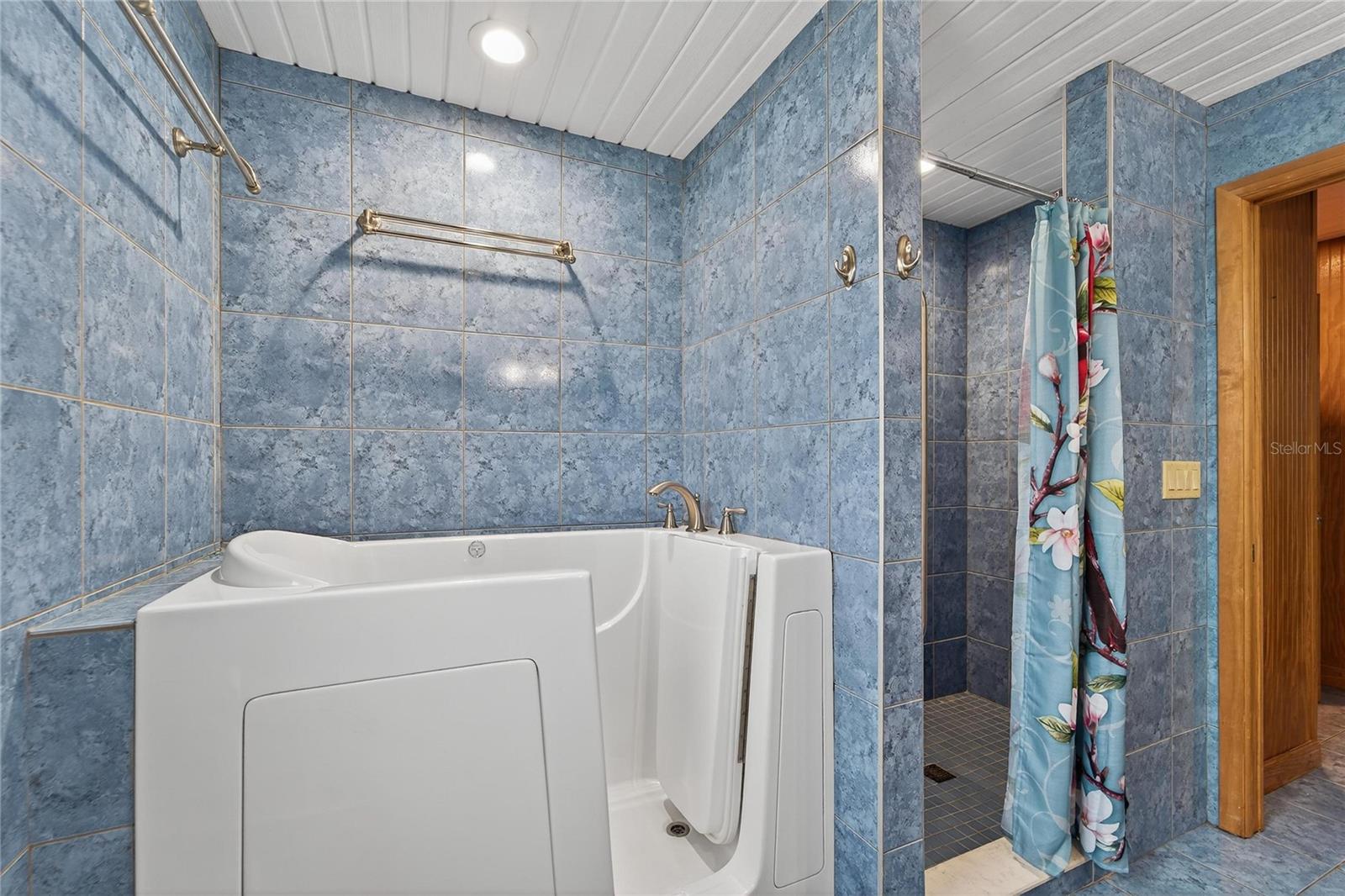 MEYERS GREEN & H G THOMPSON - Residential