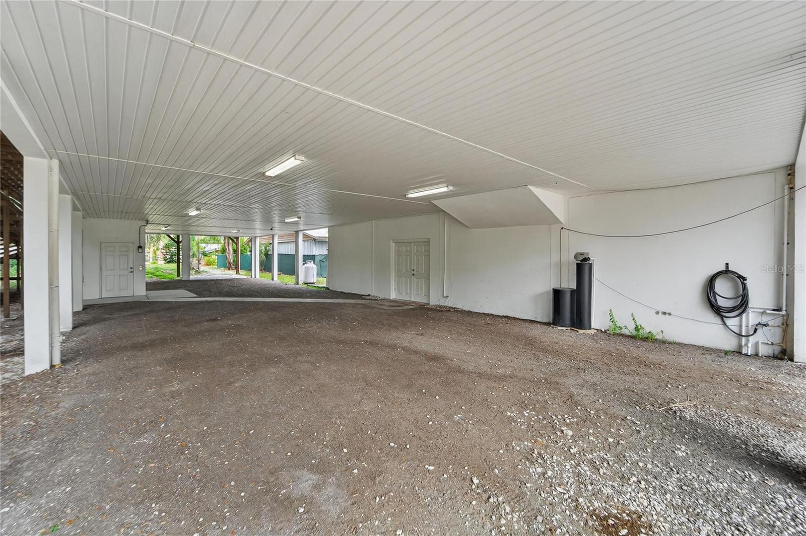 MEYERS GREEN & H G THOMPSON - Residential