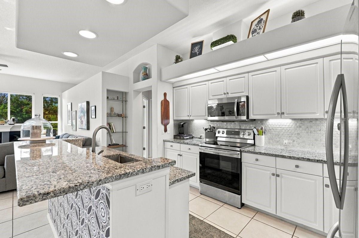4458 FAIRWAY OAKS DRIVE