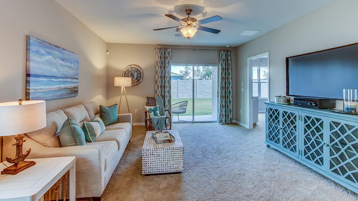 STAR FARMS AT LAKEWOOD RANCH - Residential