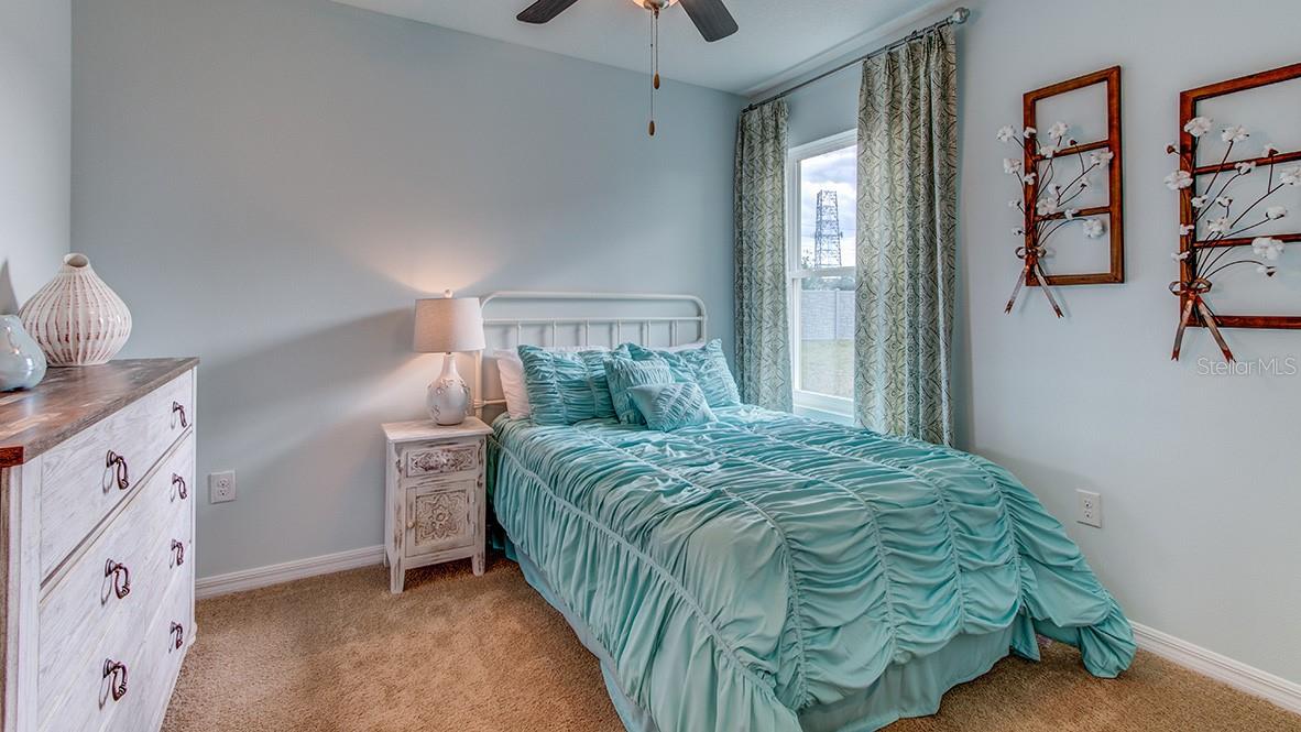 STAR FARMS AT LAKEWOOD RANCH - Residential