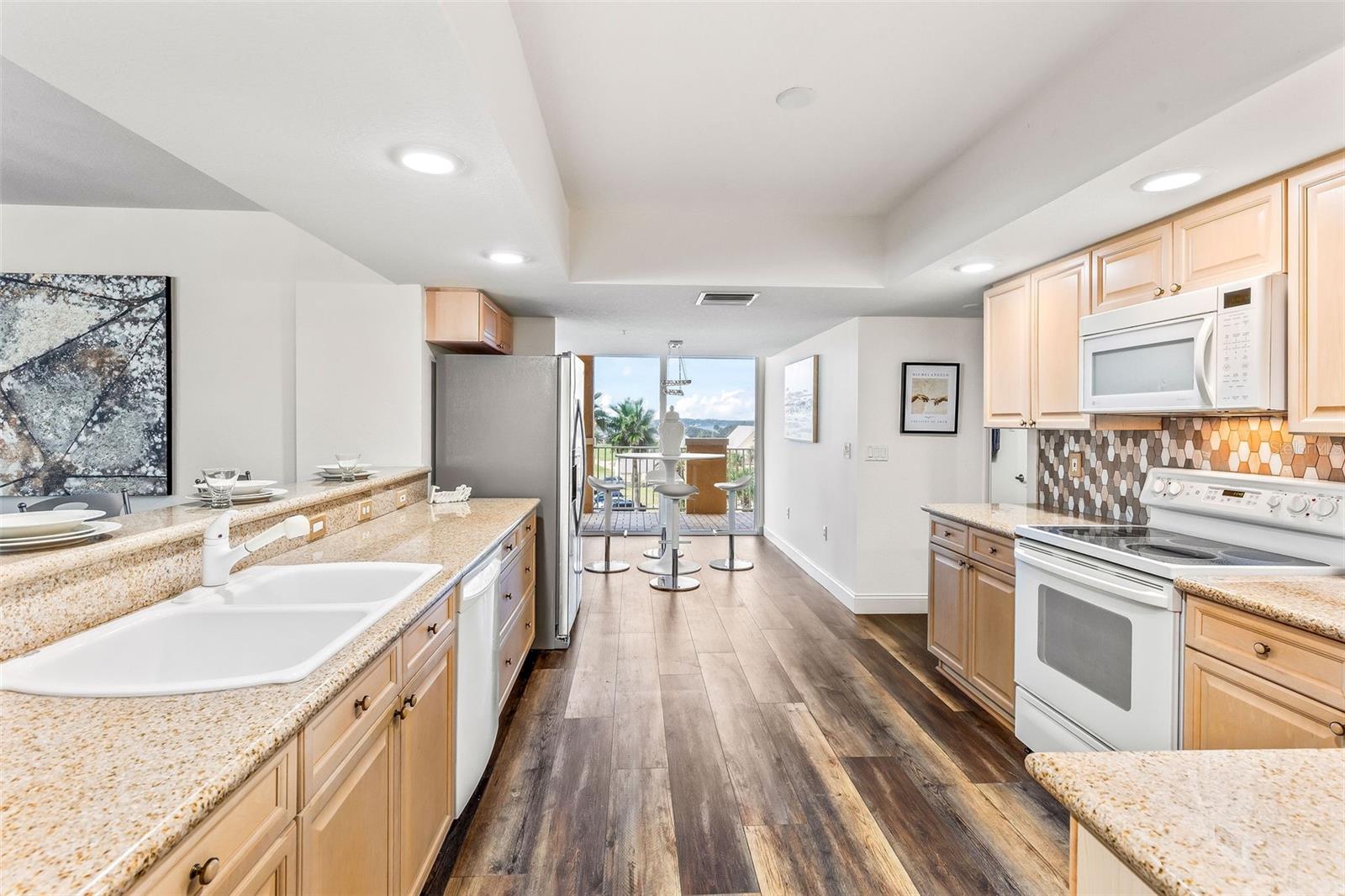 ST CROIX CONDO - Residential