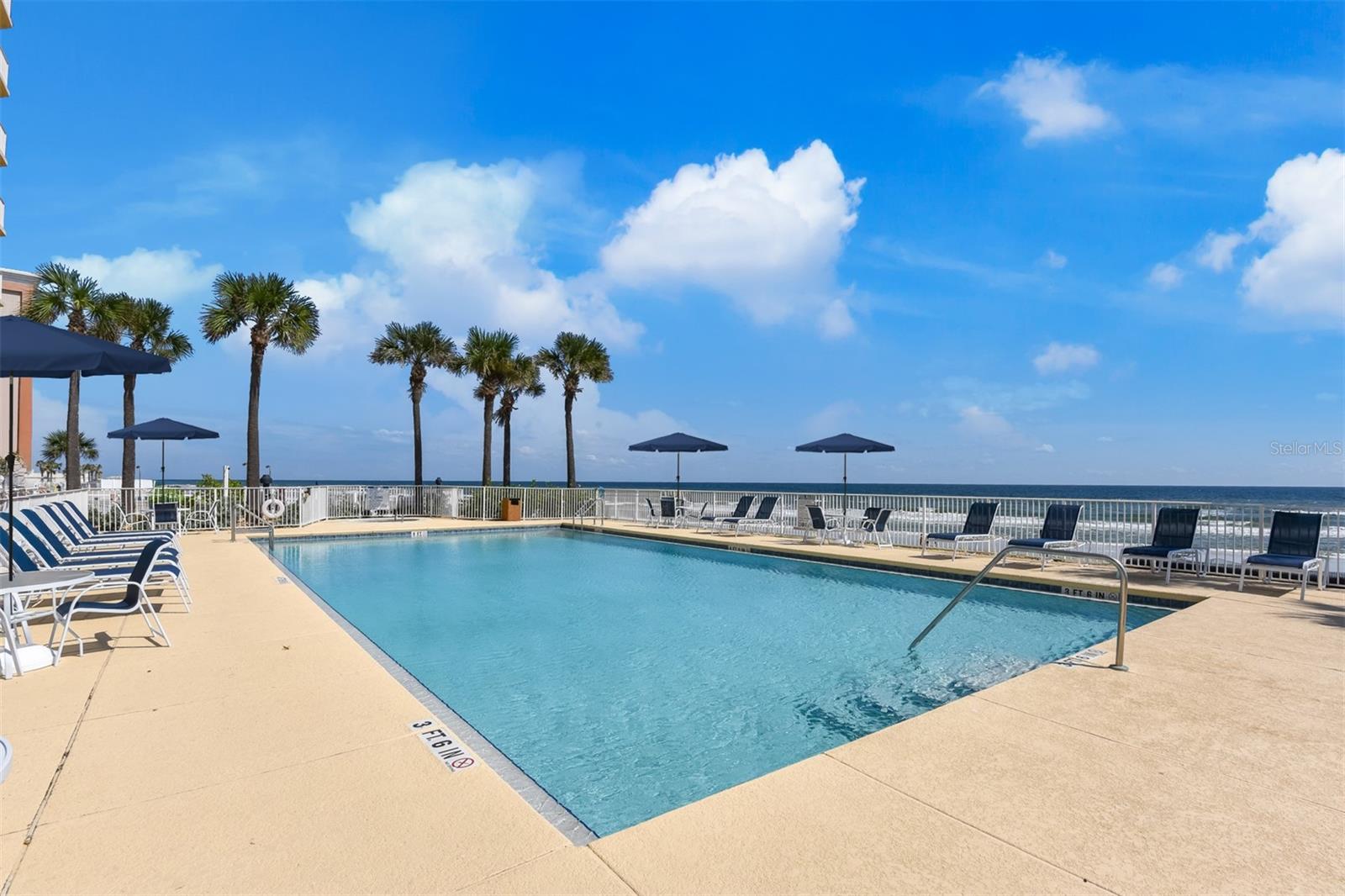 ST CROIX CONDO - Residential