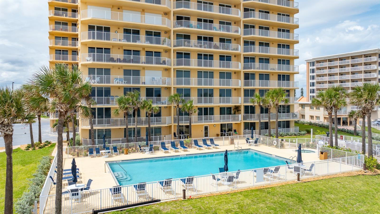 ST CROIX CONDO - Residential