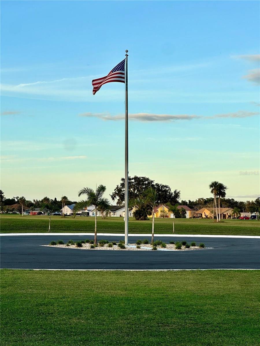 INDIAN LAKE ESTATES - Land