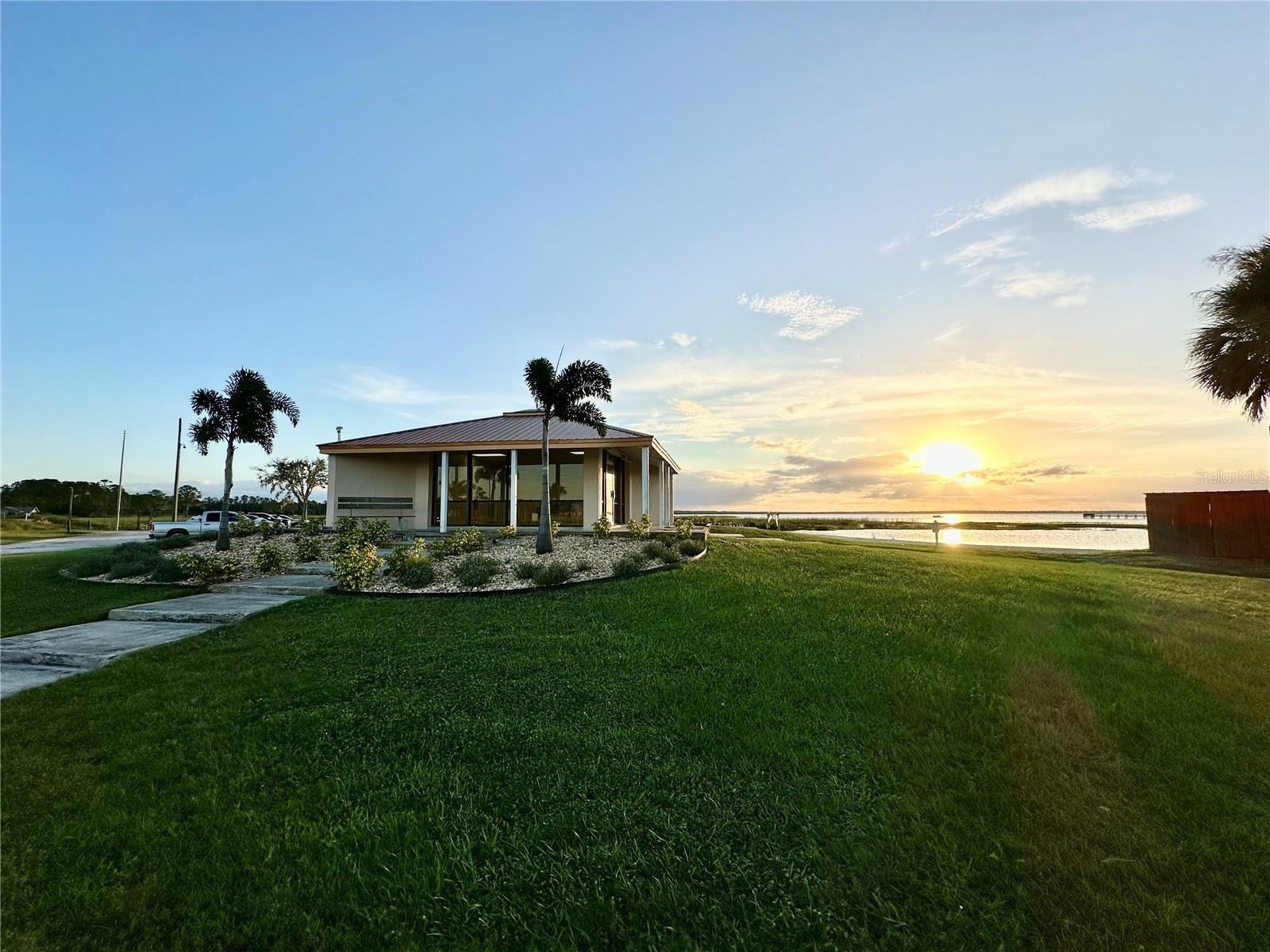 INDIAN LAKE ESTATES - Land