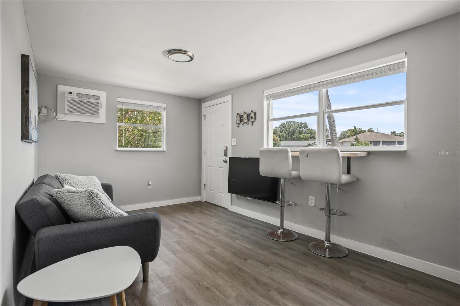 ROCKY CREEK ESTATES - Residential Income