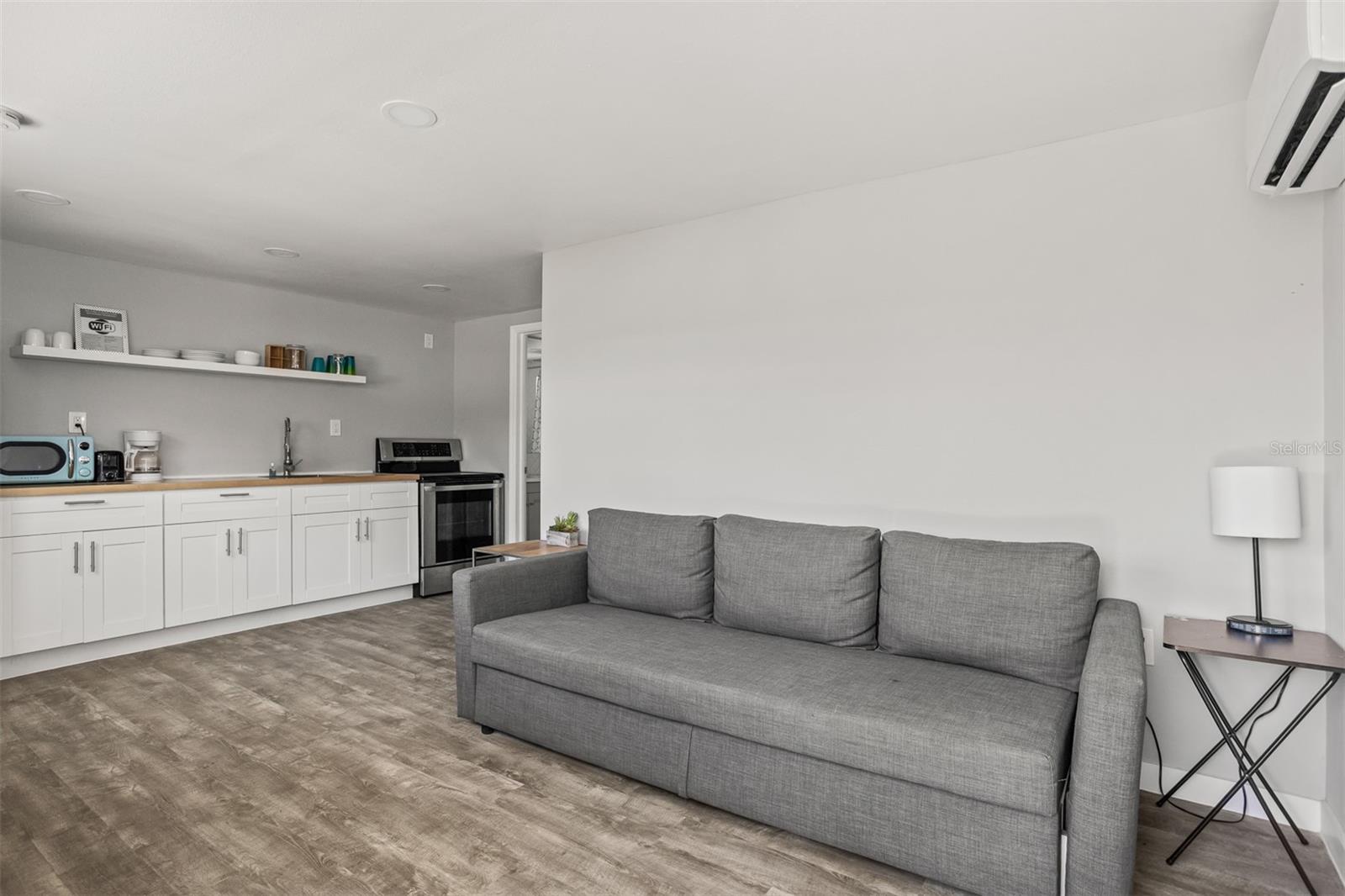 ROCKY CREEK ESTATES - Residential Income