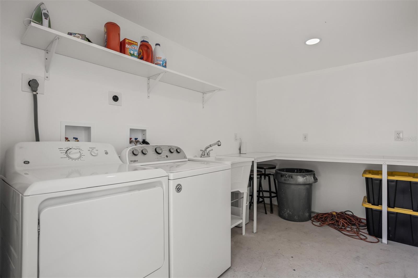 ROCKY CREEK ESTATES - Residential Income