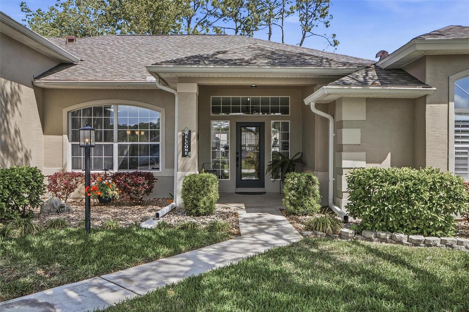 PINE LAKES - Residential