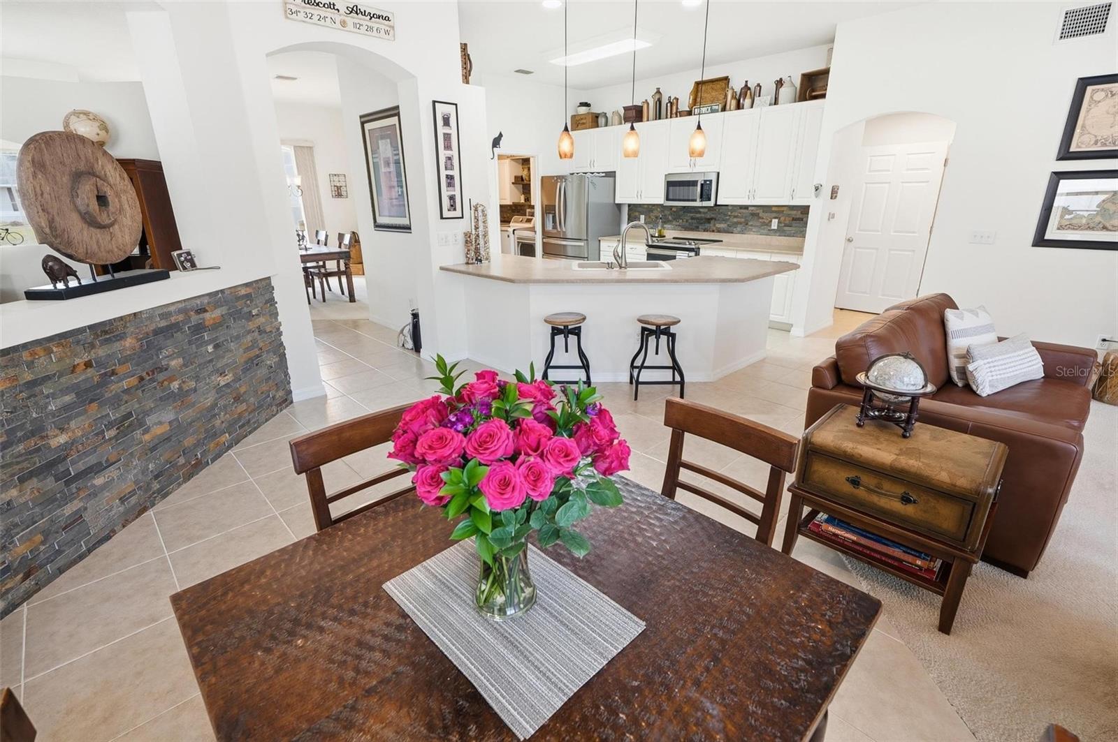 PINE LAKES - Residential