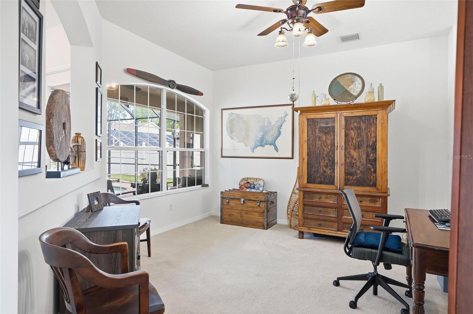 PINE LAKES - Residential