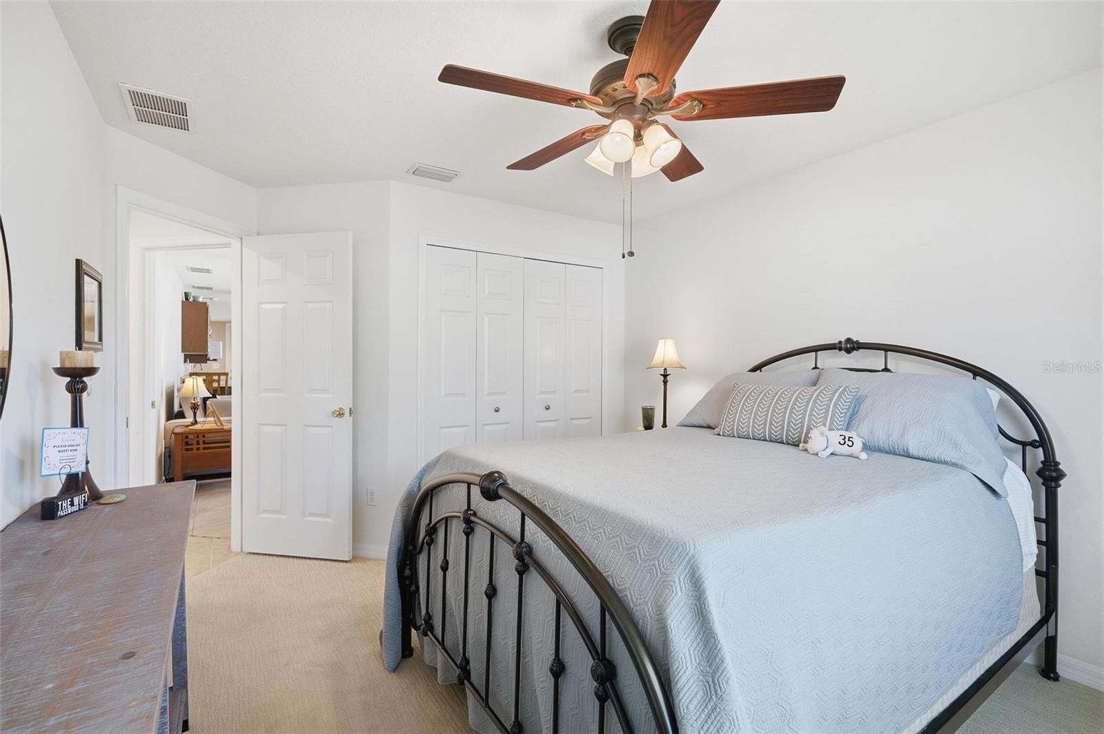 PINE LAKES - Residential