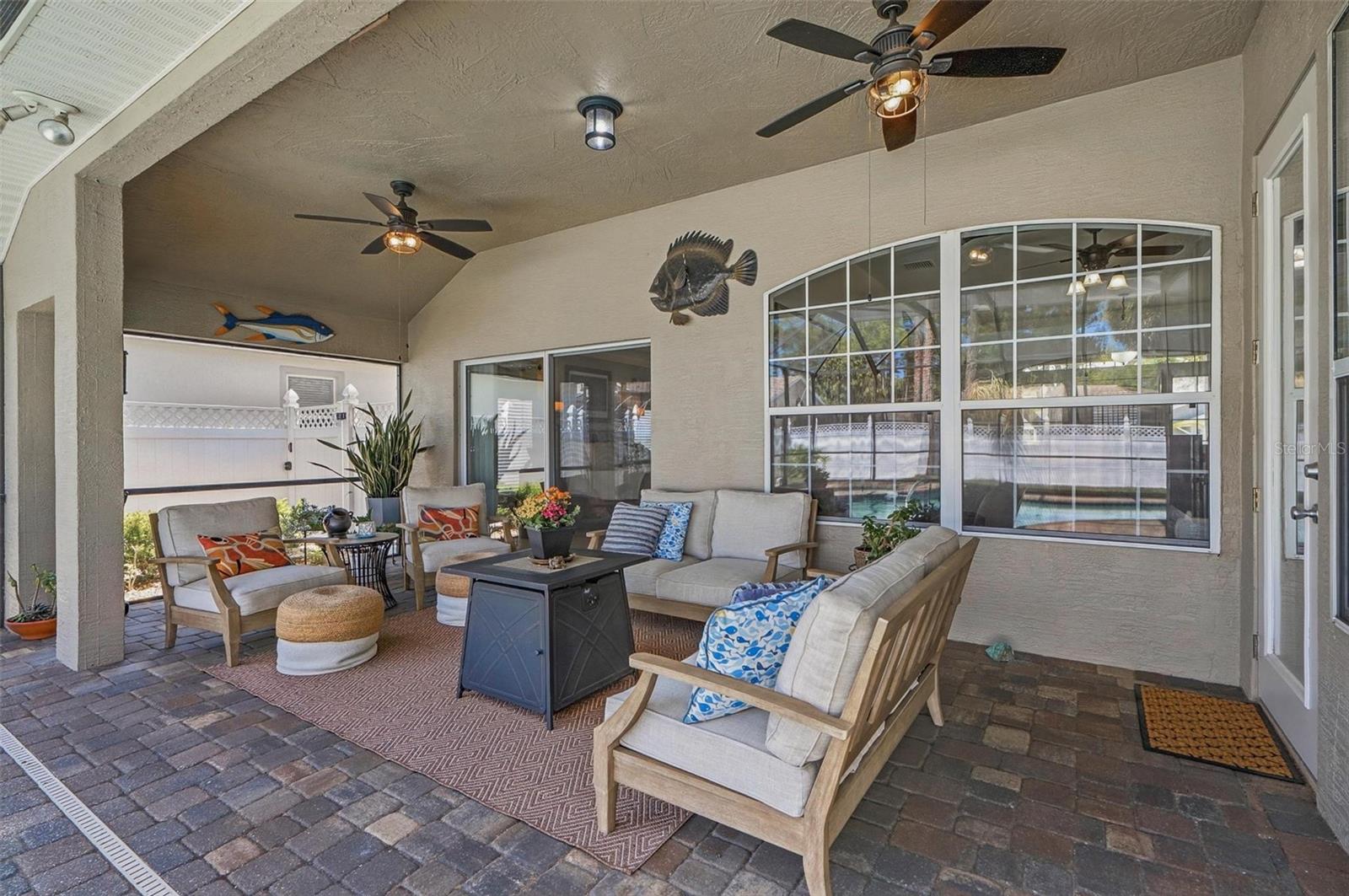 PINE LAKES - Residential