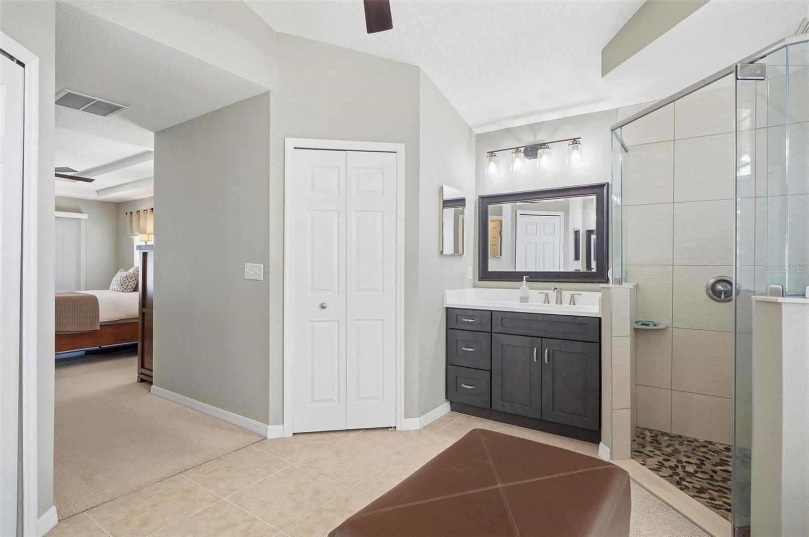 PINE LAKES - Residential