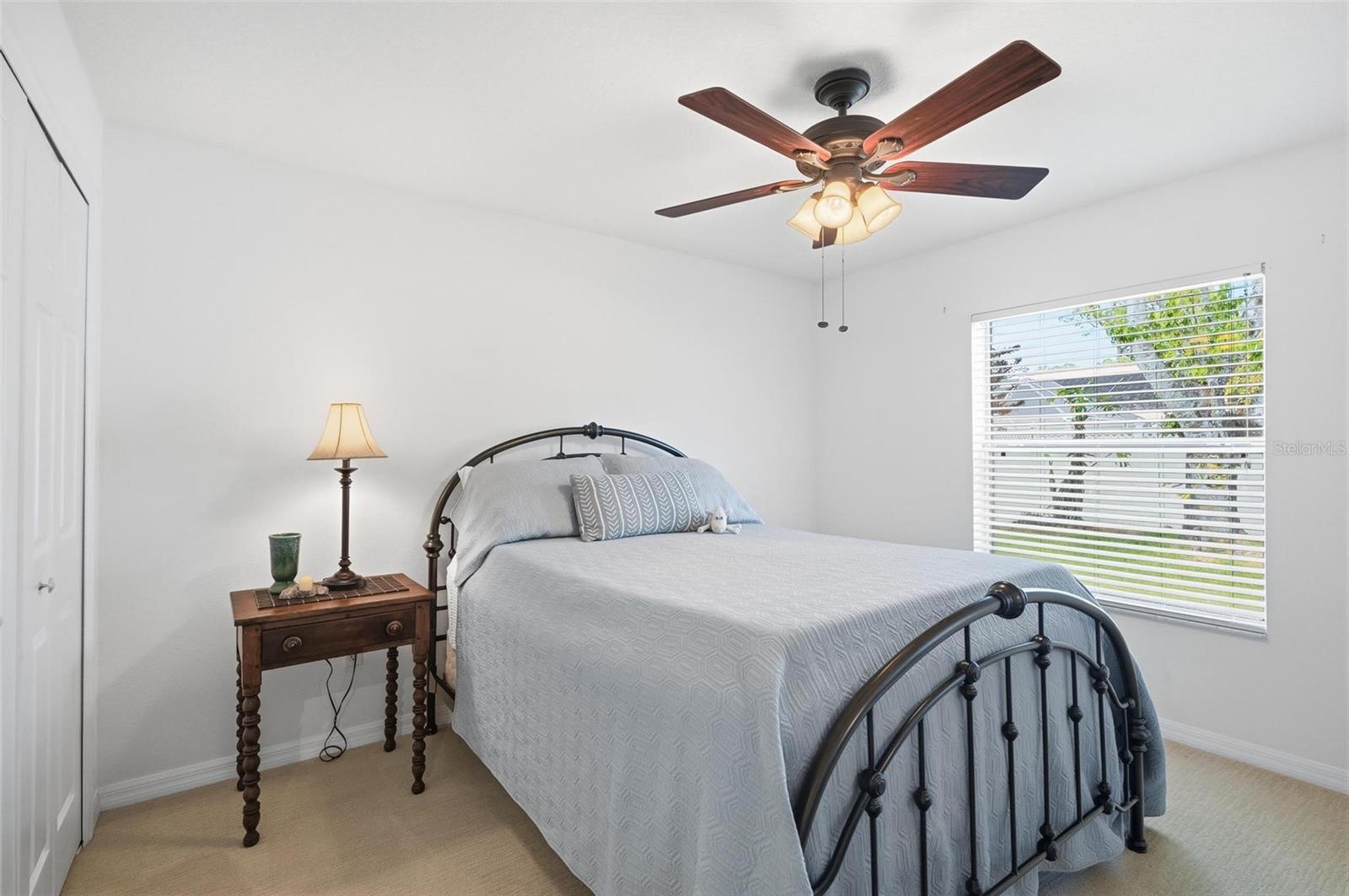 PINE LAKES - Residential