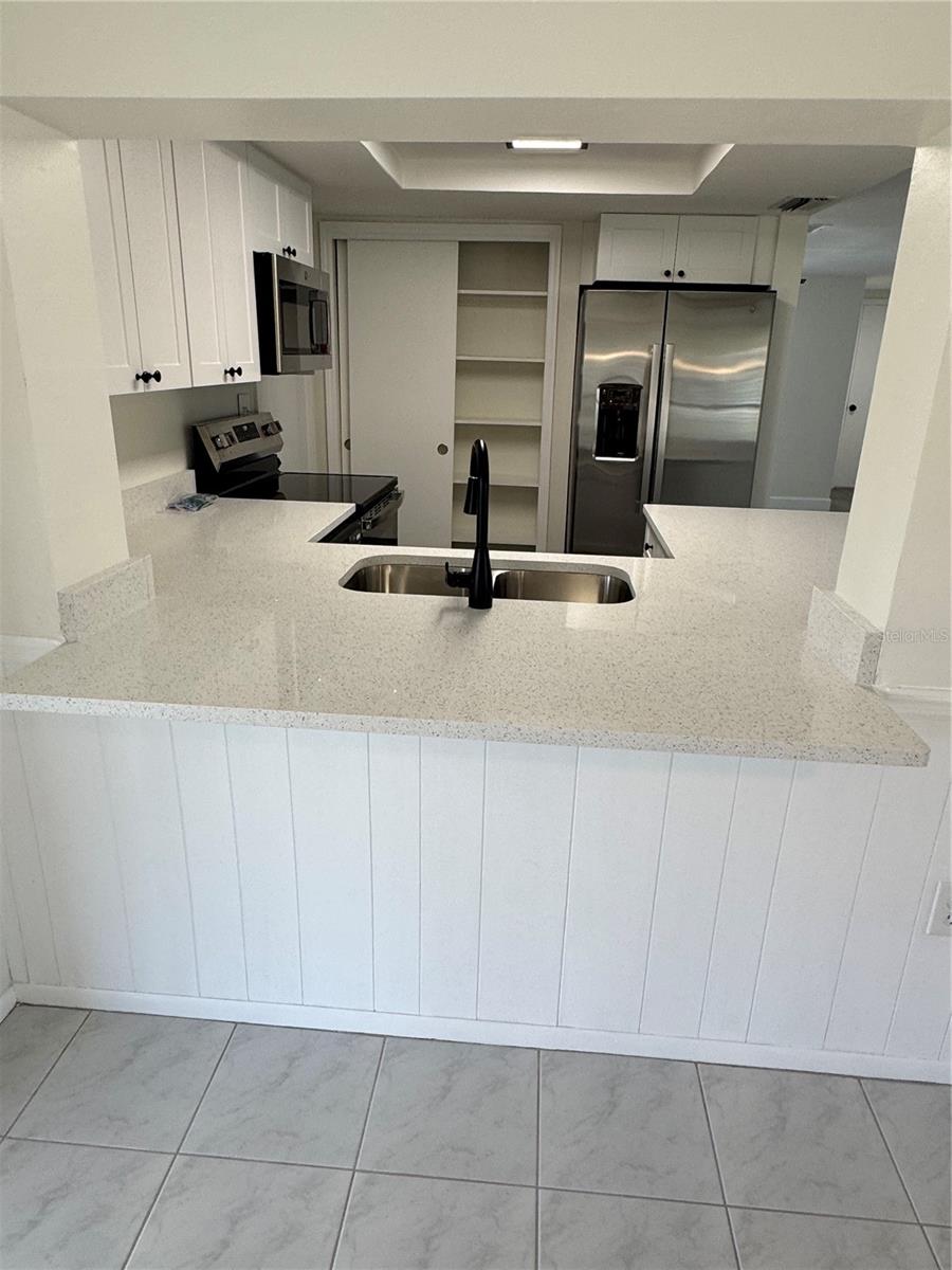 BEACON SQUARE - Residential