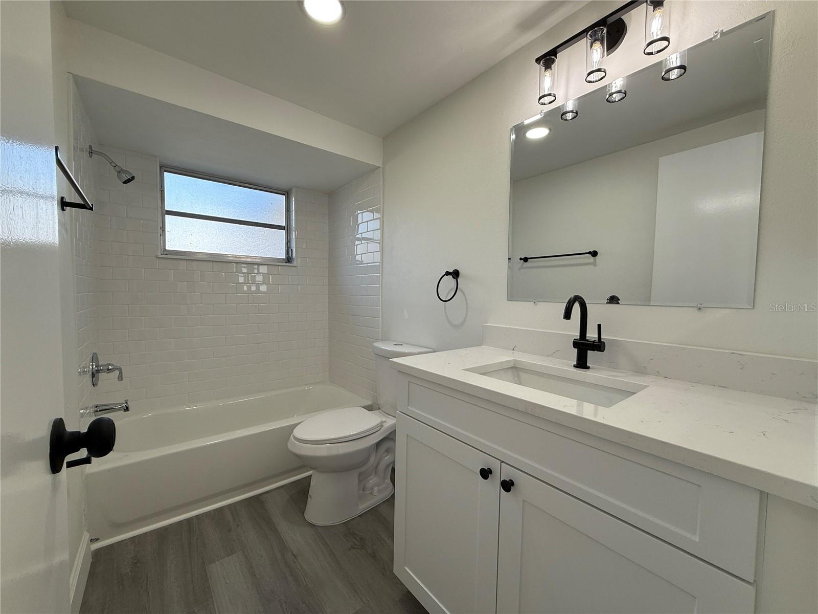 BEACON SQUARE - Residential