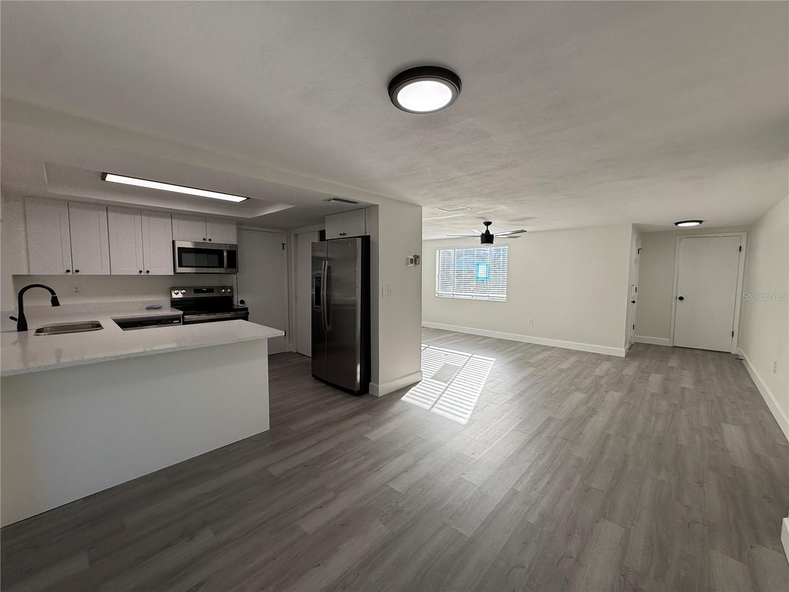 BEACON SQUARE - Residential