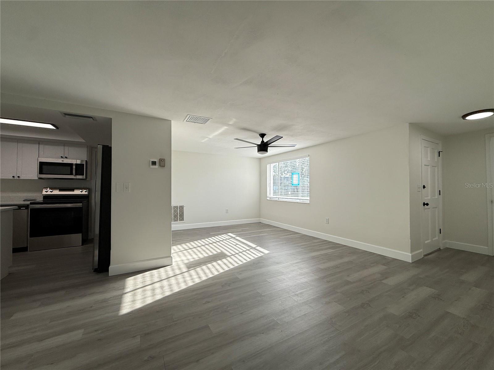 BEACON SQUARE - Residential