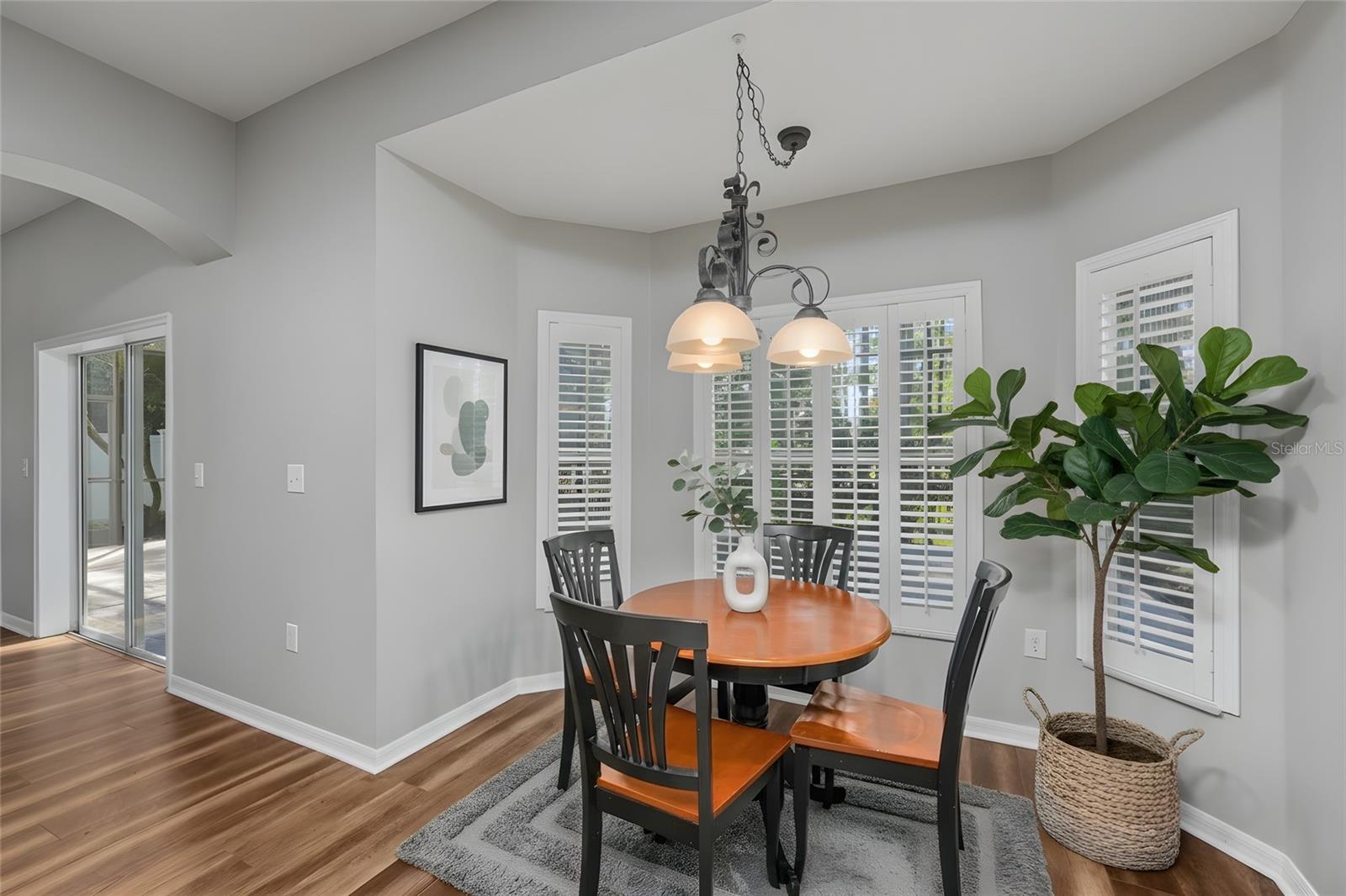 WINDSOR PARK AT THE EAGLES-FI - Residential