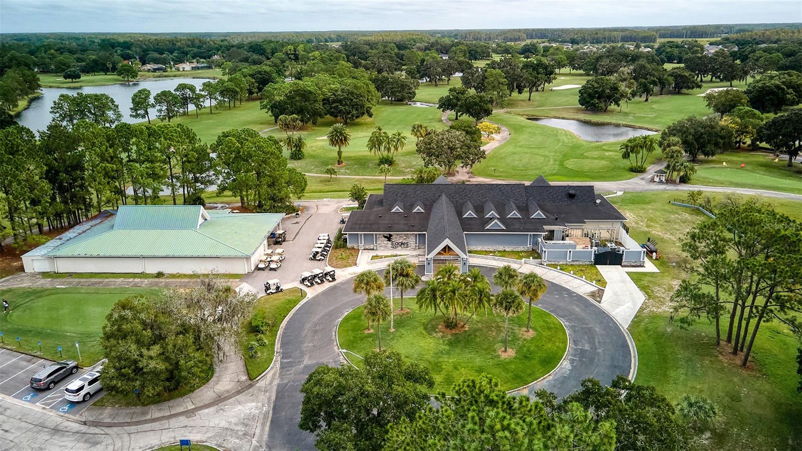 WINDSOR PARK AT THE EAGLES-FI - Residential