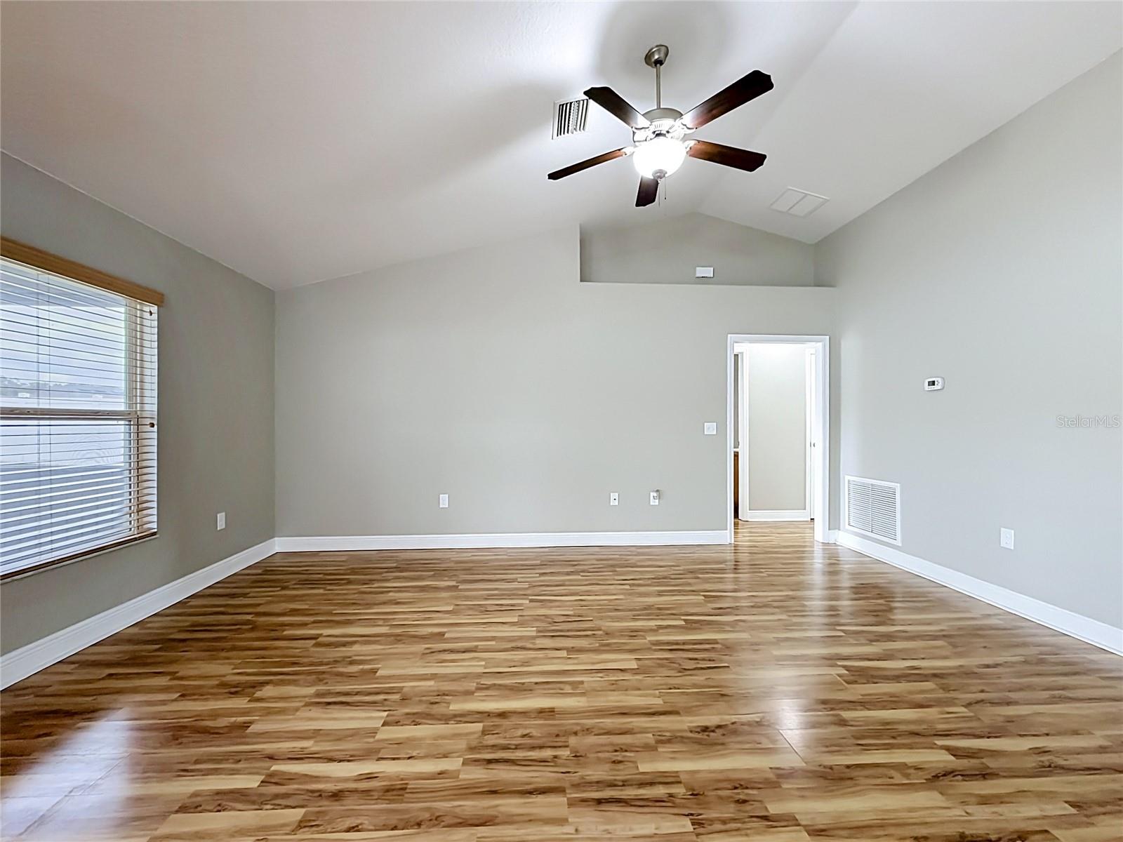 COBBLESTONE NORTH - Residential