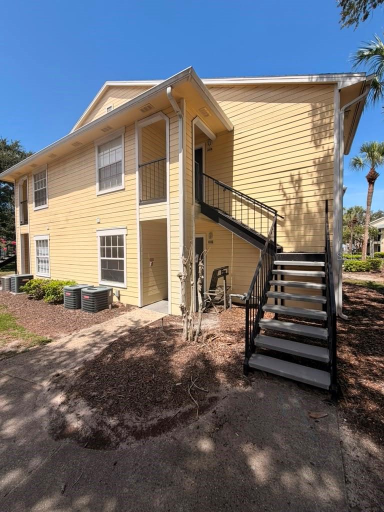 Photo of 1031 S Hiawassee Road #2511, Orlando, FL 32835 (MLS # O6437087)