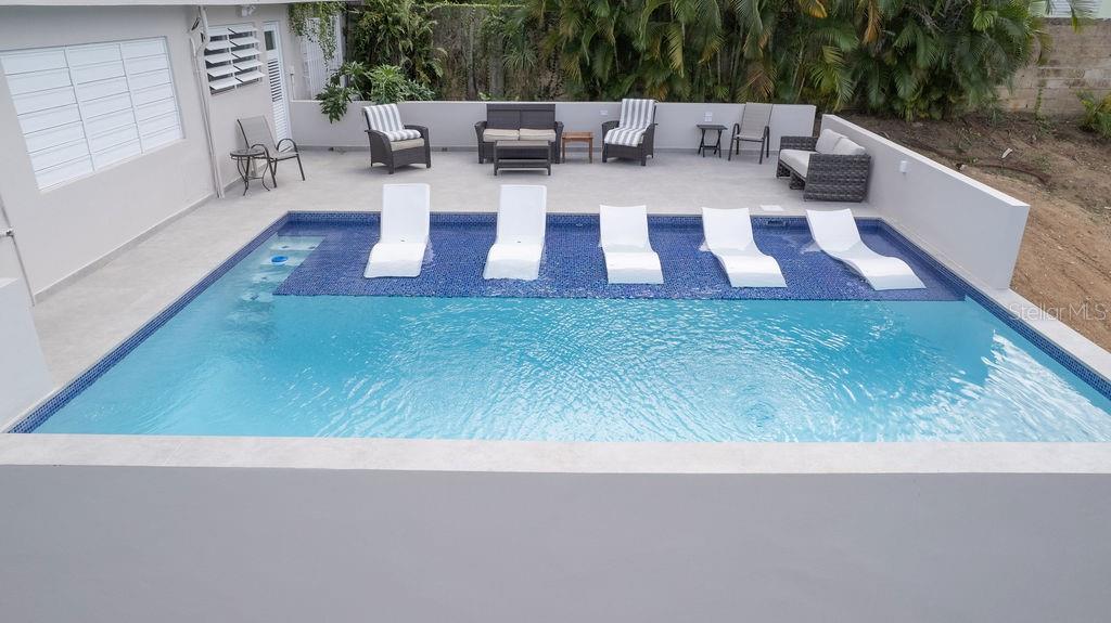 LOS CHIVOS SECTOR OF MONTE SANTO - Residential