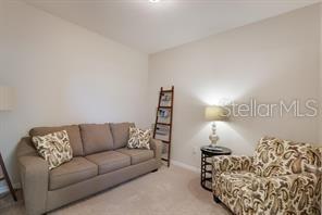 PALMER OAKS PH 1 & 2 - Residential Lease