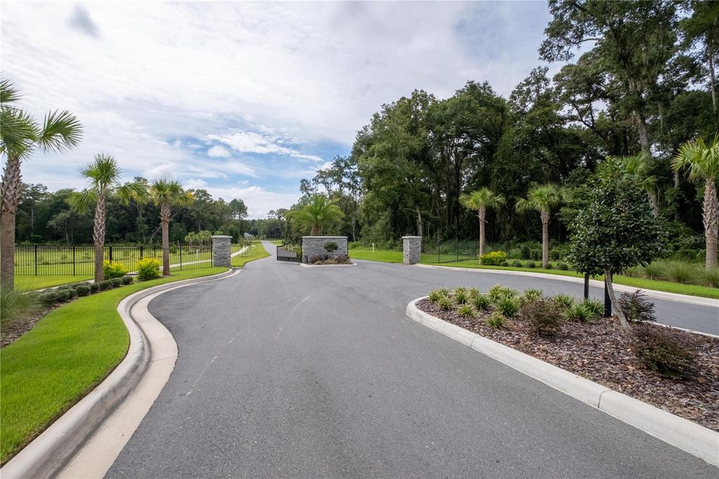 Real estate matching your search 88 Photo of 12364 SW 16th Lane, Newberry, FL 32669 (MLS # GC534868)