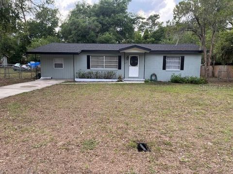 826 S MONTGOMERY AVENUE DELAND FL 32720
