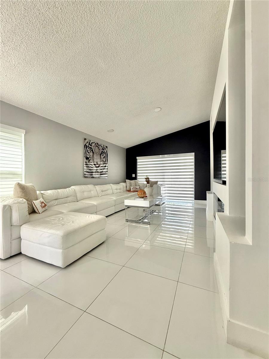 CANOE CREEK ESTATES - Residential