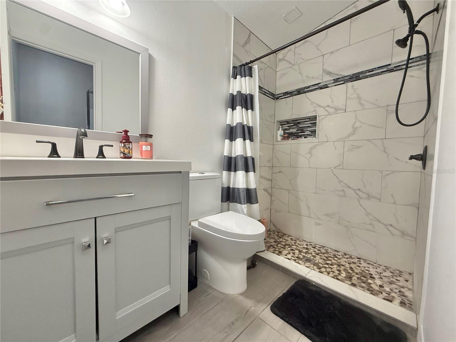 CANOE CREEK ESTATES - Residential