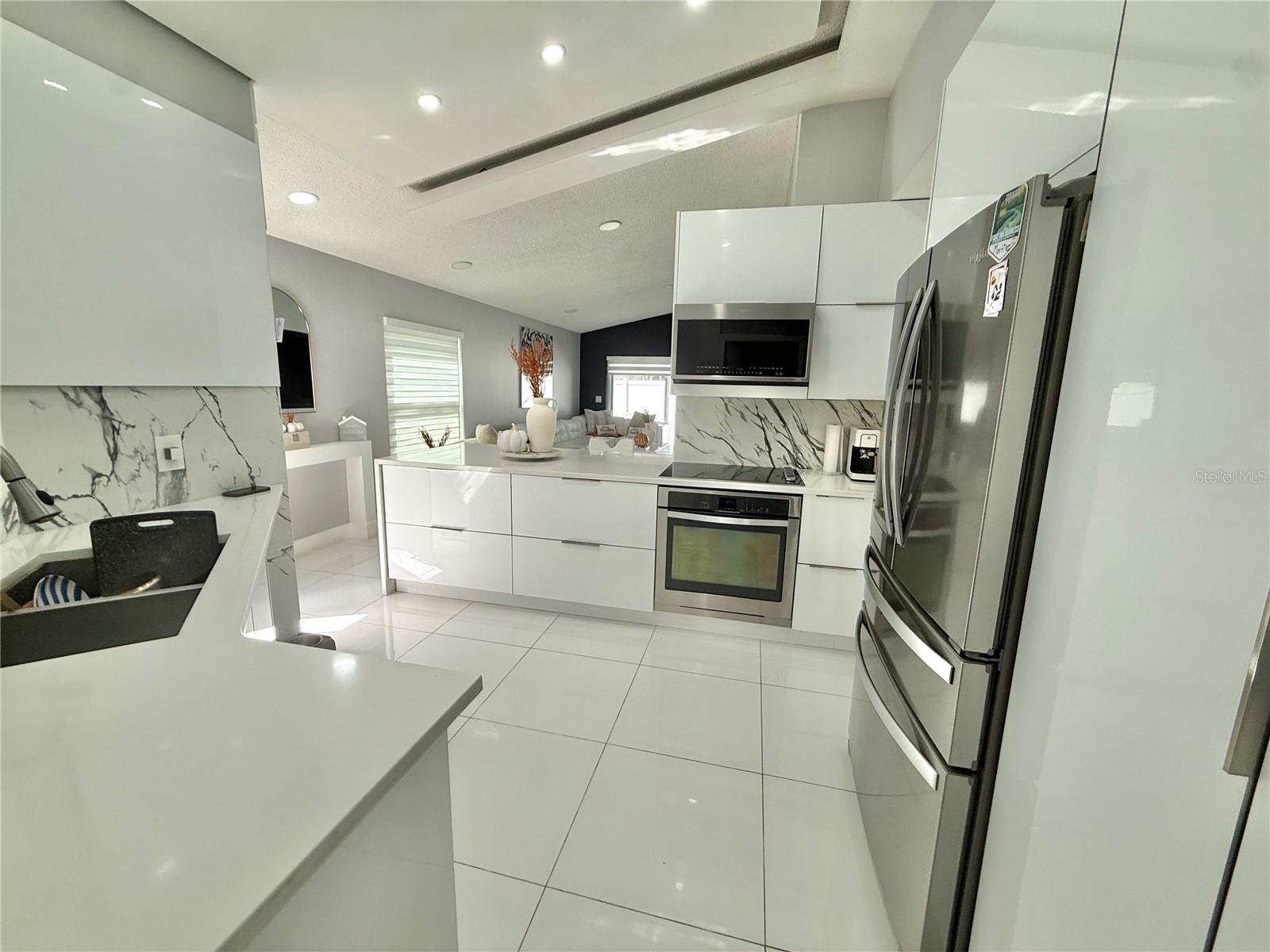 CANOE CREEK ESTATES - Residential