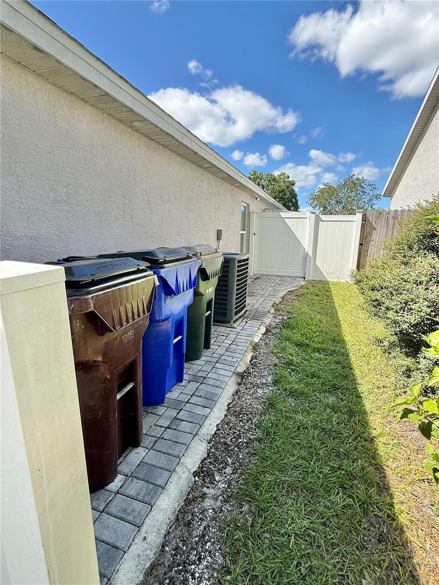 CANOE CREEK ESTATES - Residential