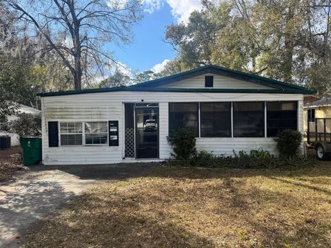 Photo of 4755 20th Street, Zephyrhills, FL 33542 (MLS # TB8475830)