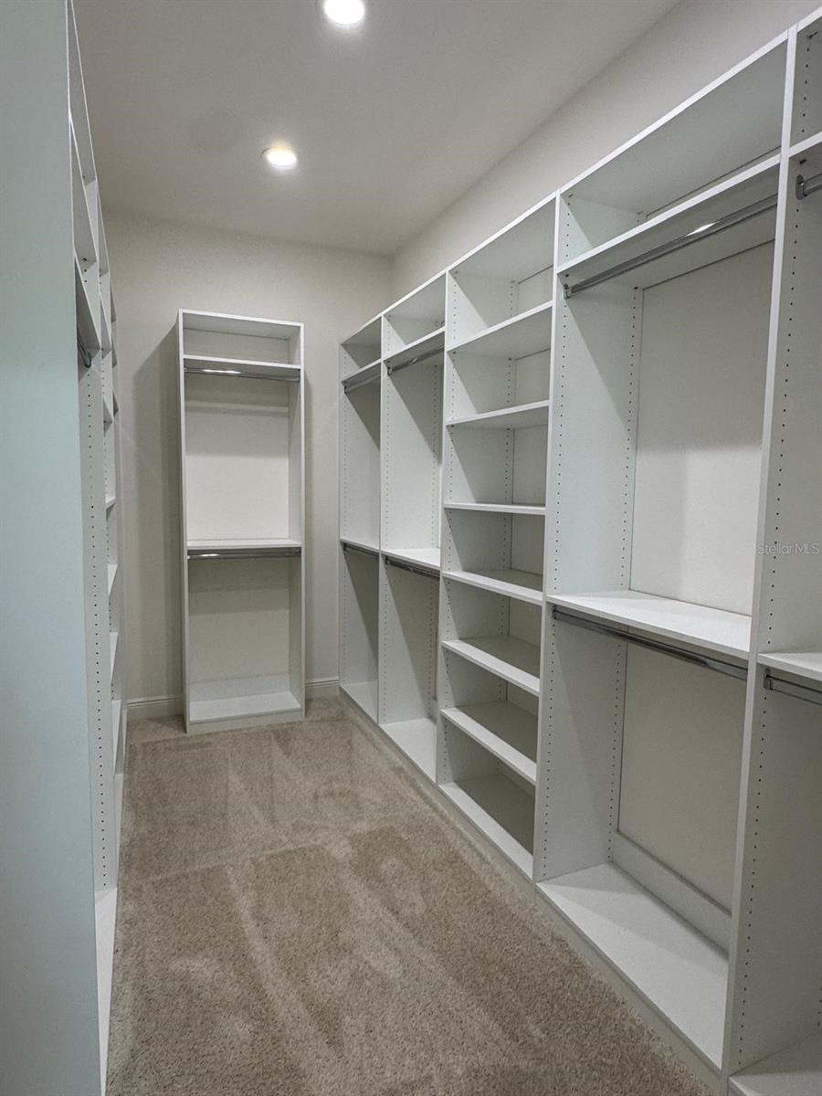 RIDGEHAVEN - Residential