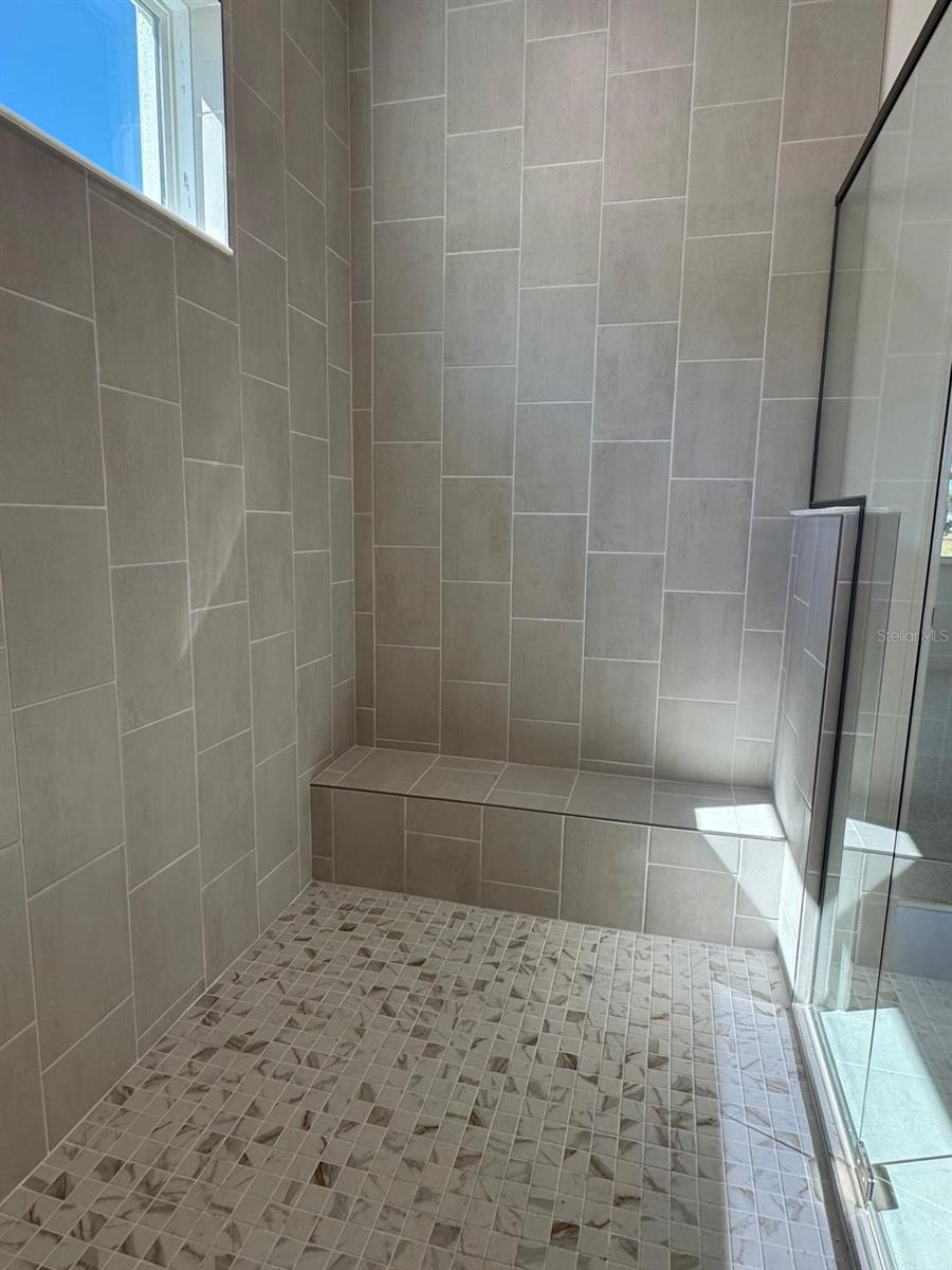 RIDGEHAVEN - Residential