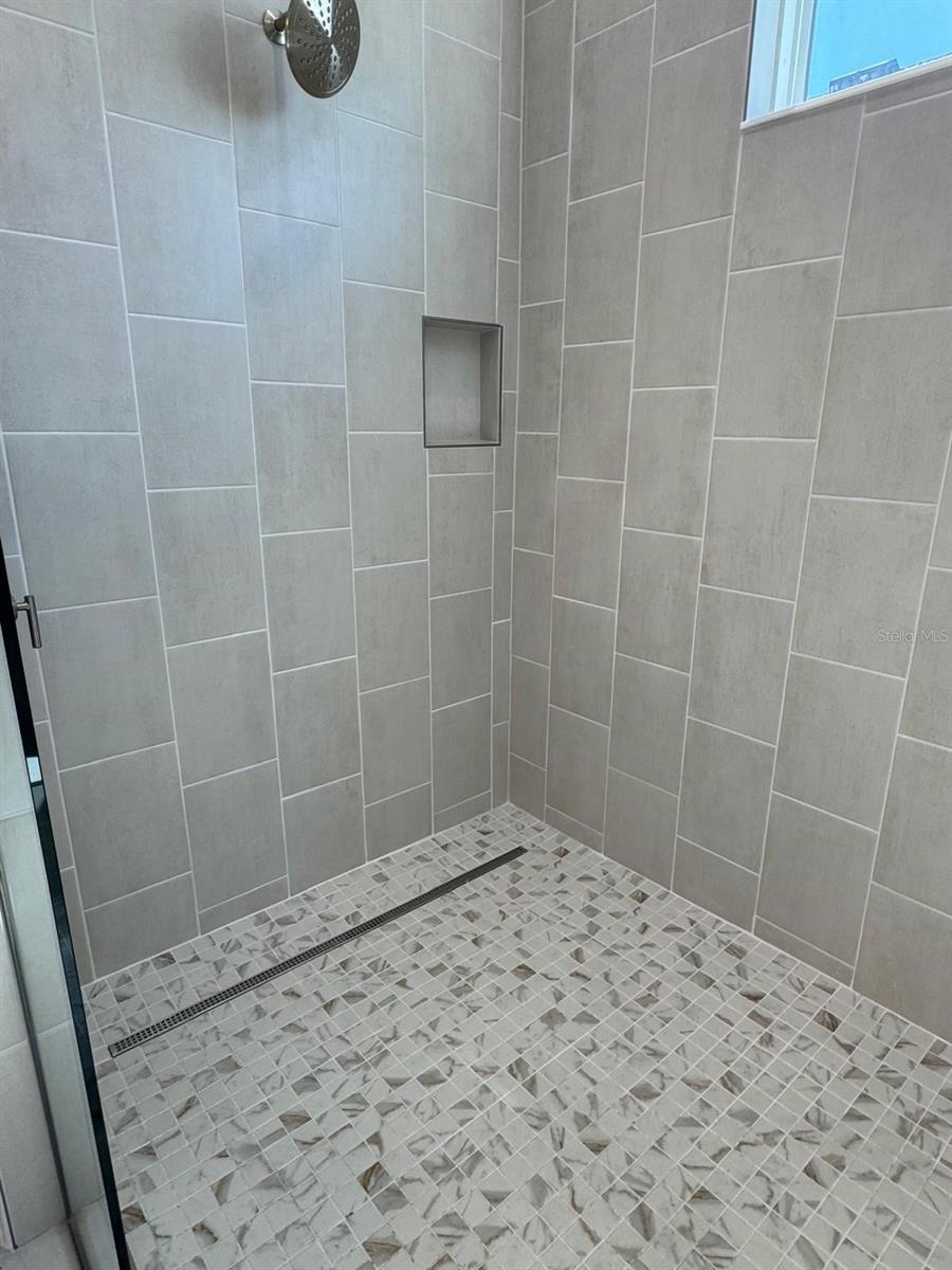 RIDGEHAVEN - Residential