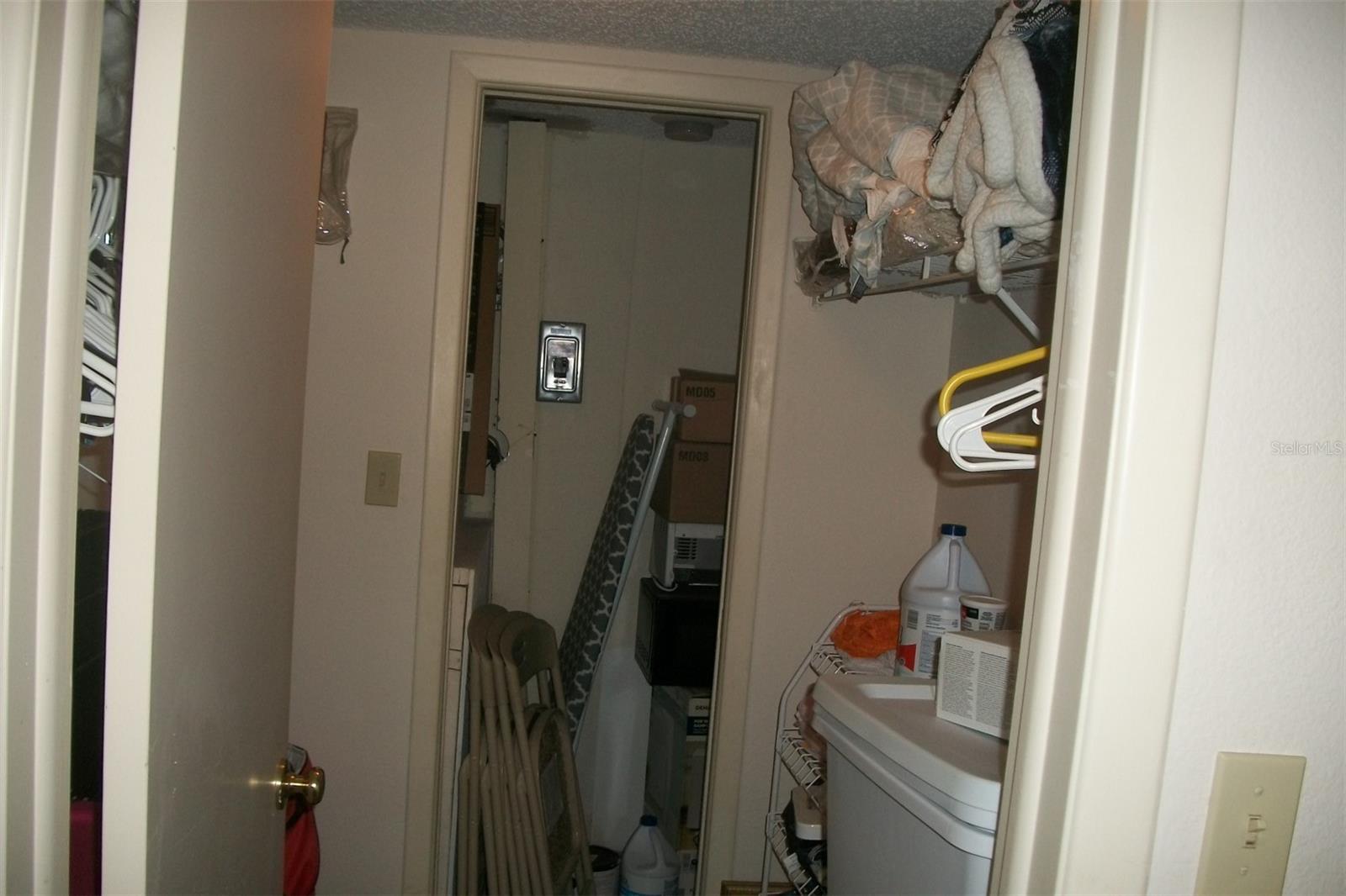 SEMINOLE OAKS APTS CONDO - Residential