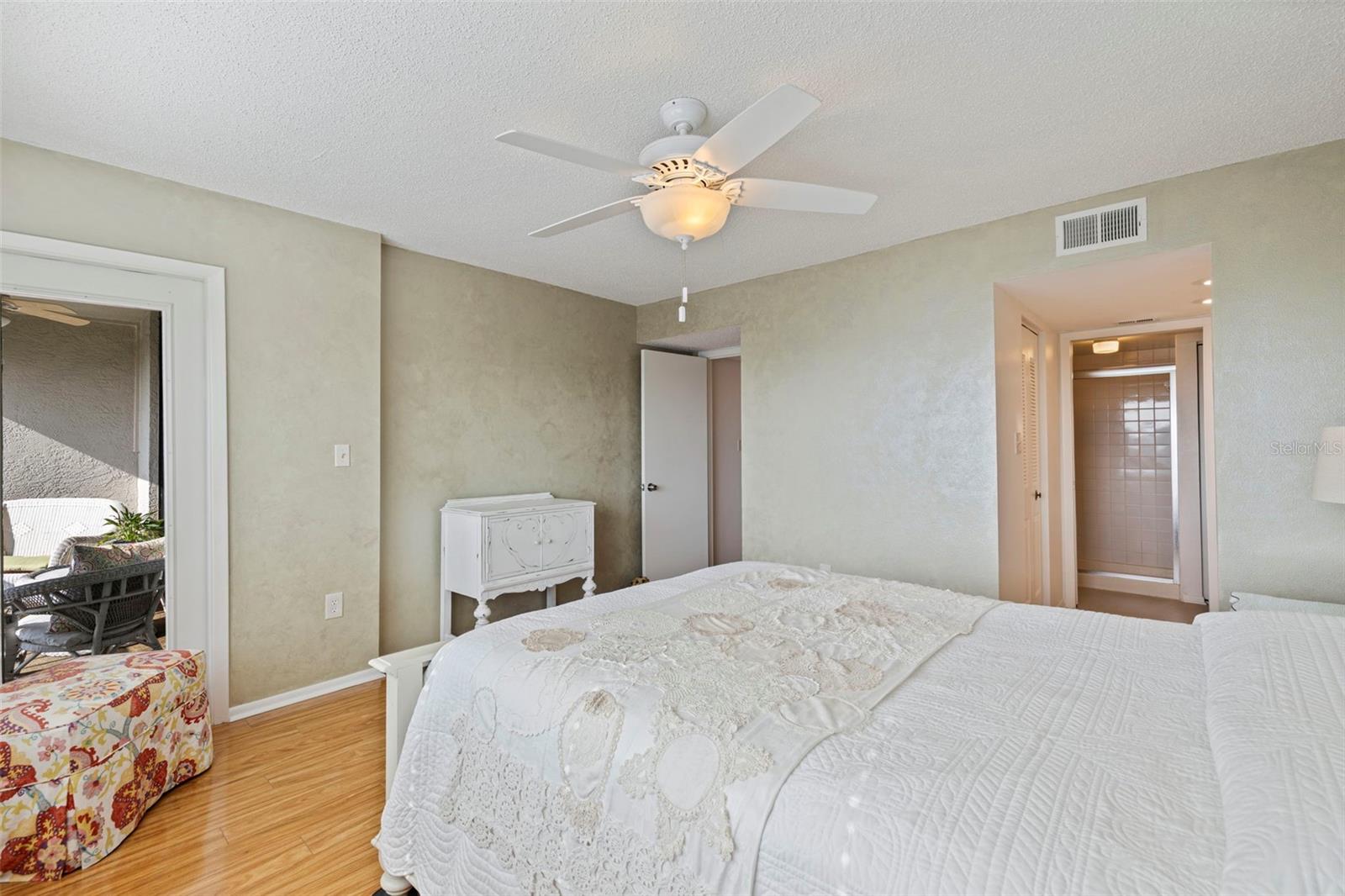 PASADENA COVE CONDO - Residential