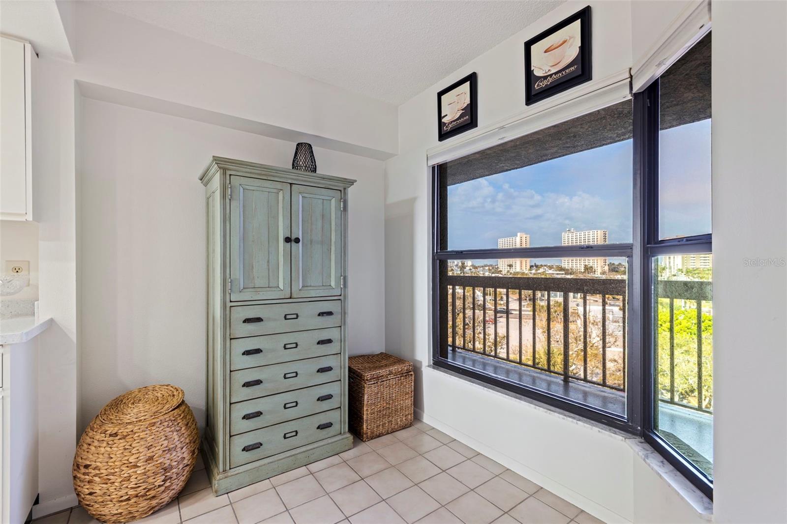 PASADENA COVE CONDO - Residential