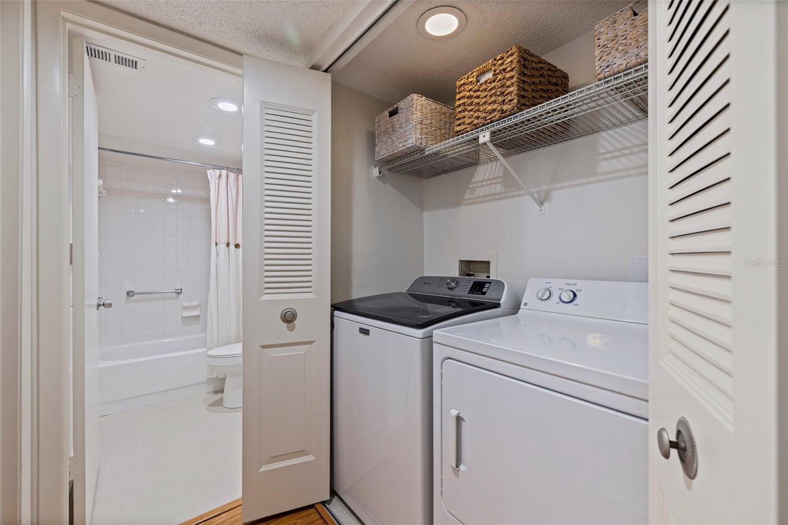 PASADENA COVE CONDO - Residential